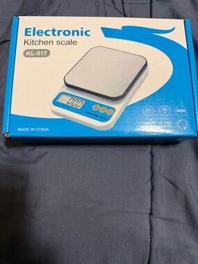 KL-517 Electronic Kitchen Scale - Blue and White